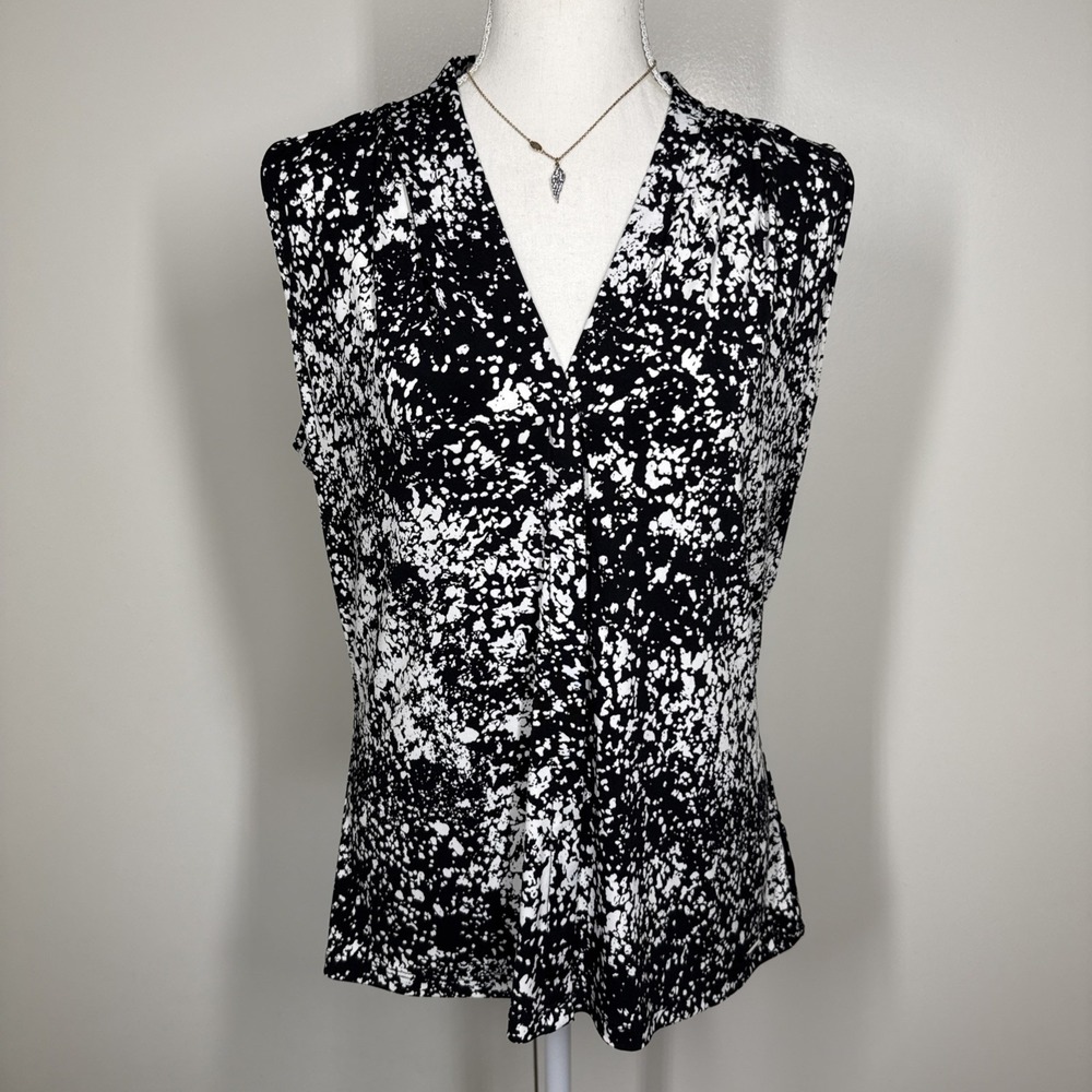 Calvin Klein Women's Sz Black White Sleeveless V-Neck Blouse Top Quiet Luxury